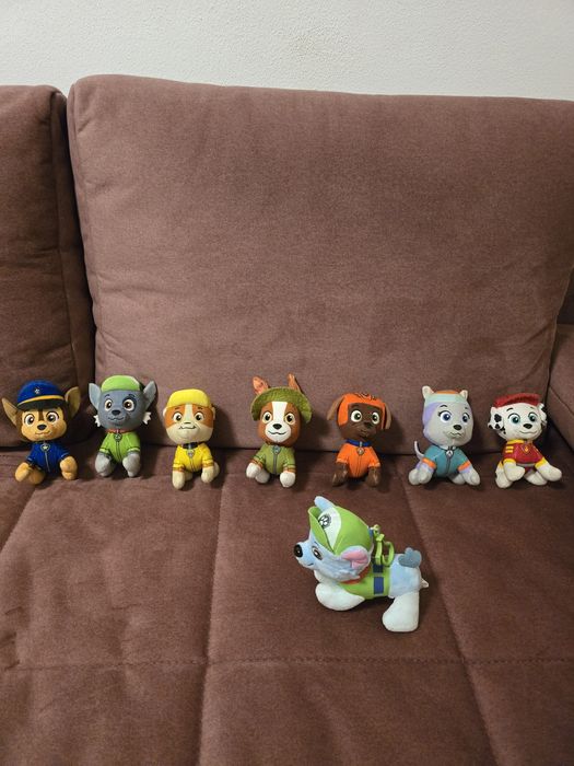 Lot 7 jucarii de plus Patrula Catelusilor