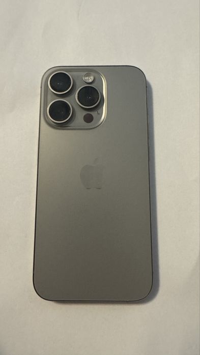 Iphone 15 pro 128 gb