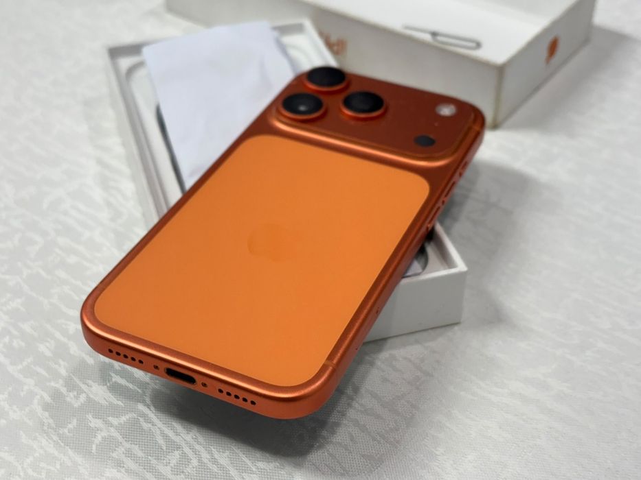 iPhone 17 Pro Cosmic Orange 256GB GARANTIE 10/10 Neverlocked