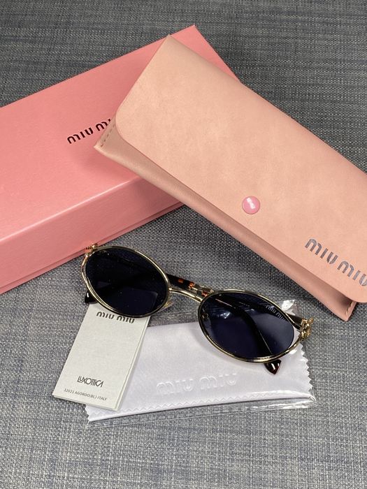 Ochelari de soare Miu Miu