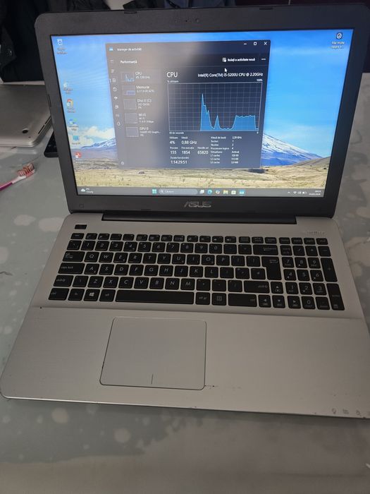 Laptop Asus, i5-5500, ram 8gb, ssd 128gb, bat 2h