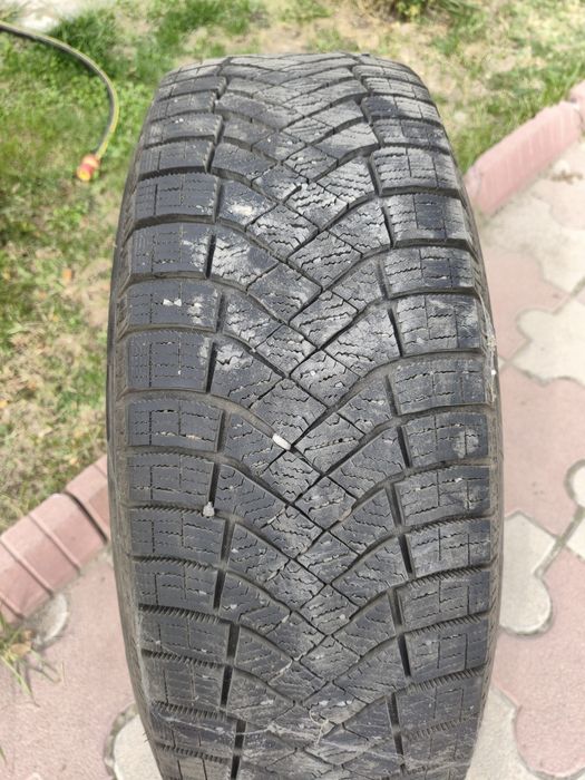Шины зимние 4 штуки "Pirelli"