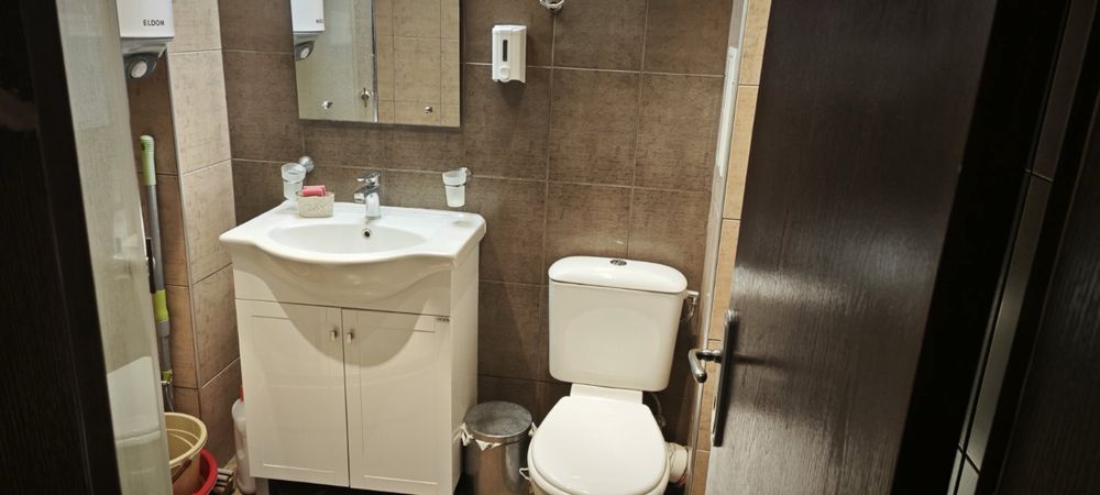 Продавам 2 стаен 72кв Басейн нептуна