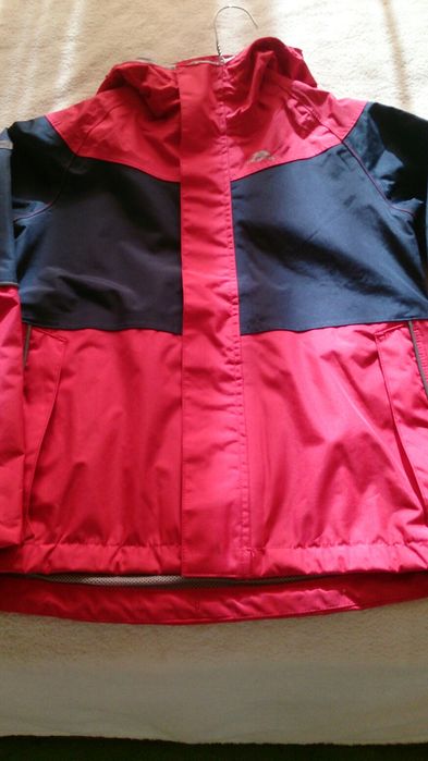 Geaca copil,discuri vinil,pahare,farfurii Bavaria,protectie pt.genuchi