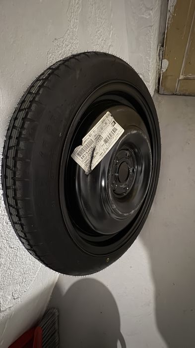 Vand roata rezerva slim Toyota Corolla R17 125/70 D17 + cric OEM completa