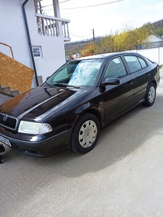 Skoda Octavia 1 benzina