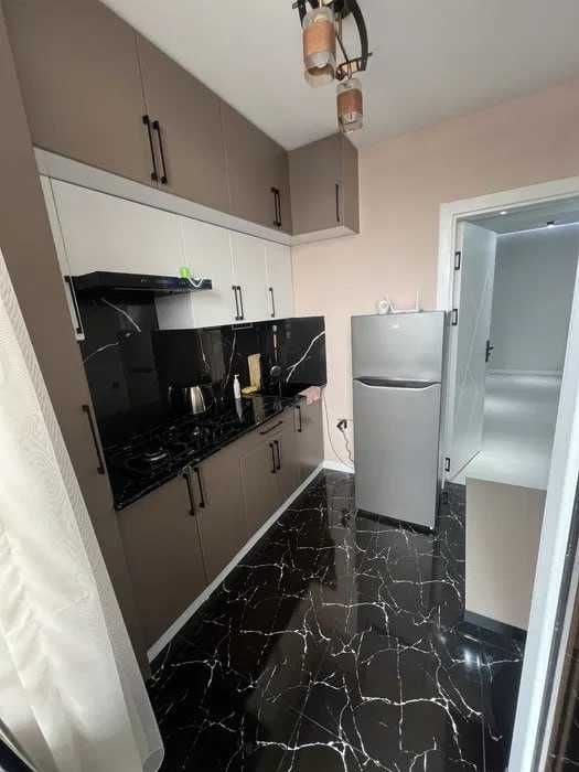 Срочно продается 2х ком Хон Сарой Дипломат 54м2   посолство США !!