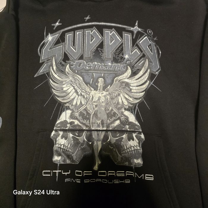 Мъжки черен суичър (oversized)Supply & Demand М размер