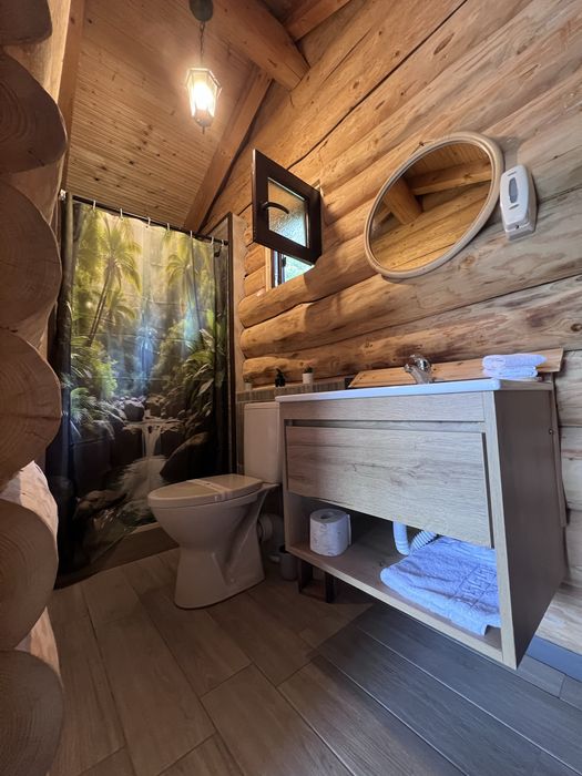 Cabanute cu piscina incalzita