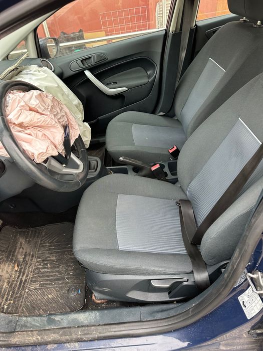 Форд Фиеста 1.25i На Части