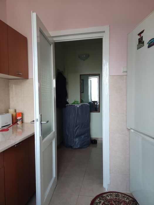 Apartament 2 camere semidecomandat