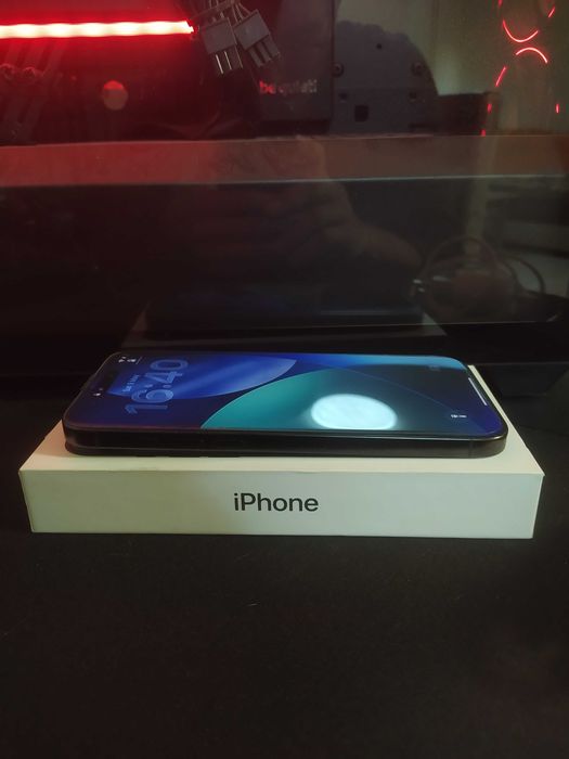 iPhone 16 Pro Max 256GB • Перфектен • Гаранция до 2027 • Пълен комплект