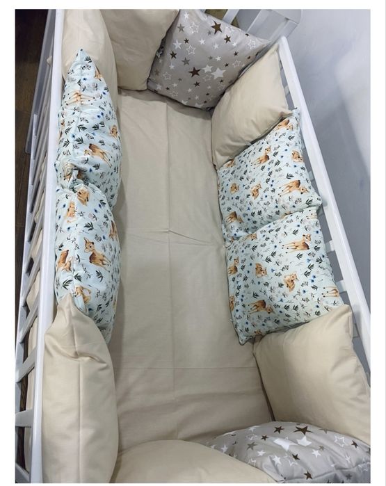 Продам бортики для кроватки