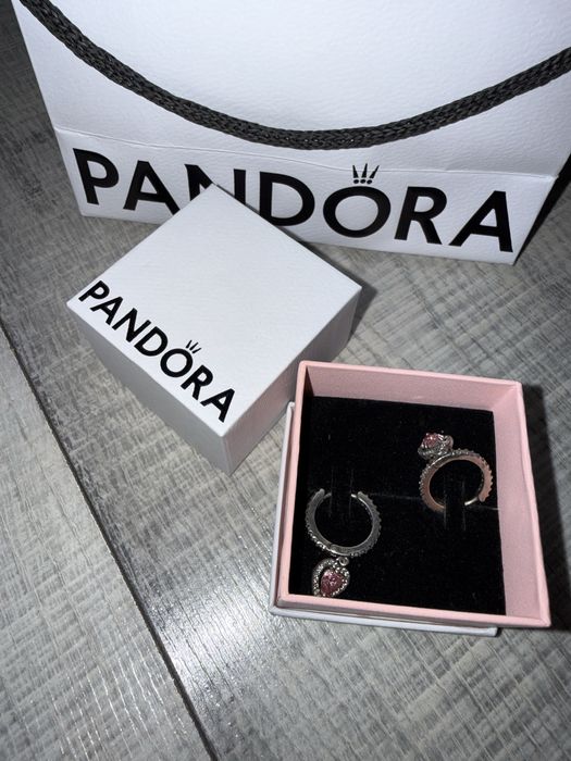 Серьги Pandora «Розовое сердце»