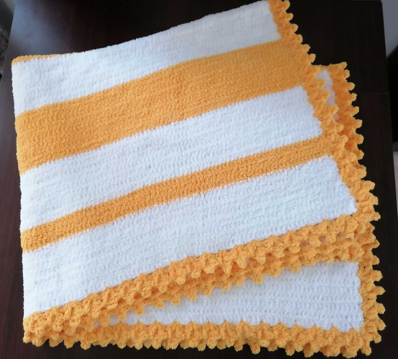 Paturica crosetata bebelusi cu fir pufos