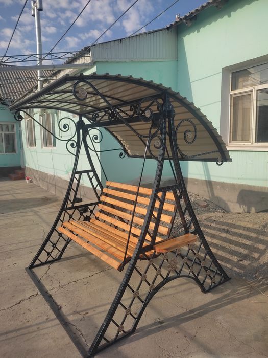 Садовый Качелия  ...