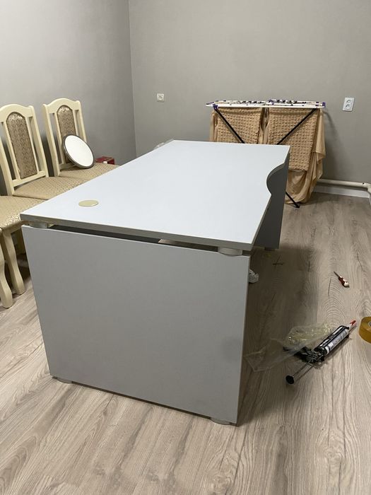 Стол рабочий компьютерный