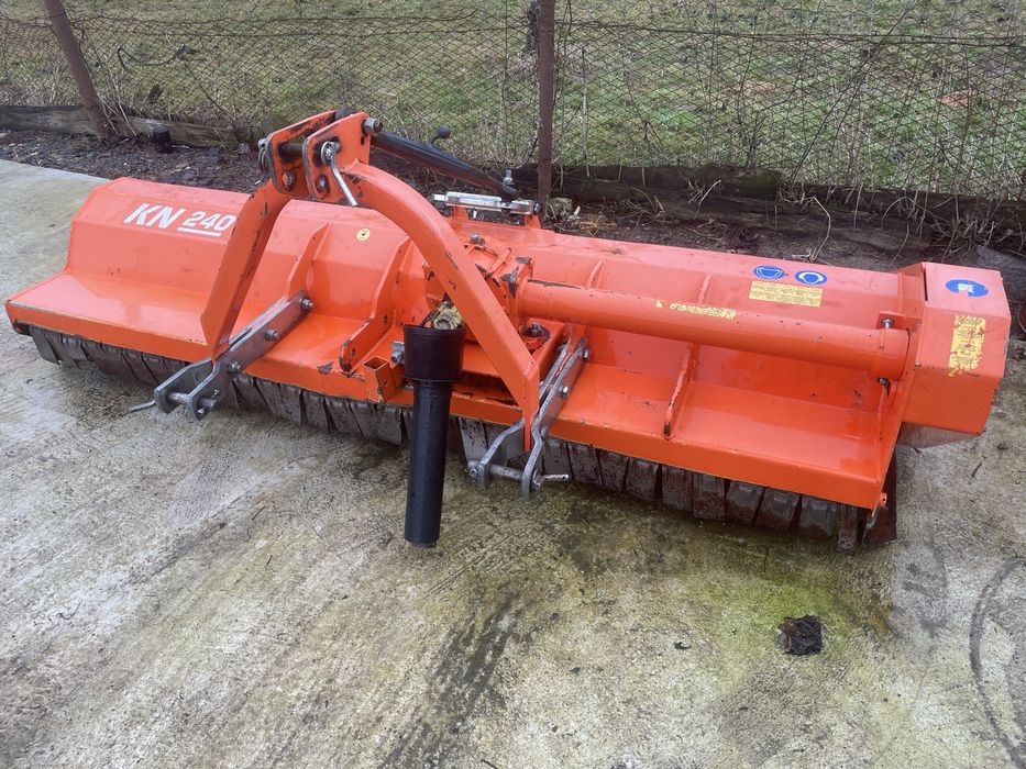 Agrimaster KN240 2021 - Tocator resturi vegetale