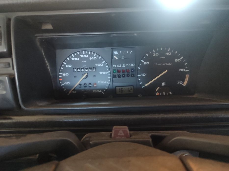 Голф 2 - 1.6 бензин на части