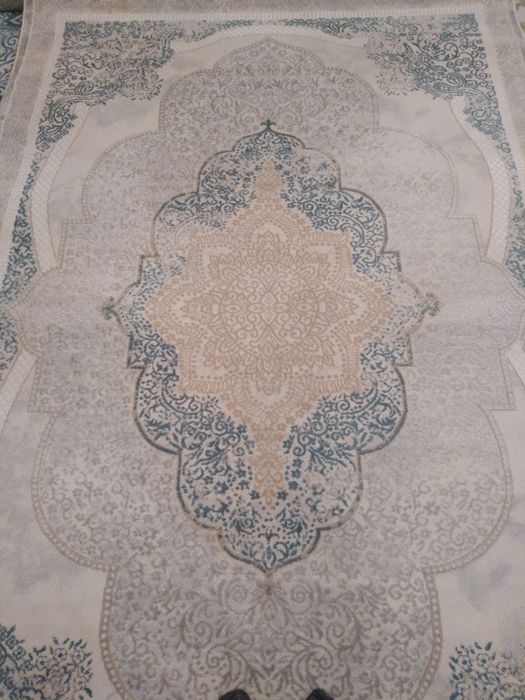 Кілемдер сатылады