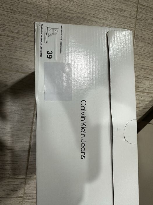 Calvin Klein Jeans кожени боти / кубинки – №39