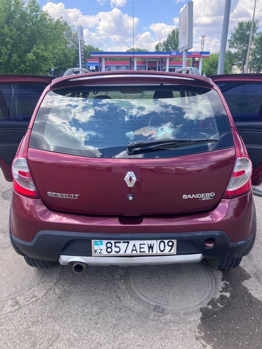 Renault Sandero 2014