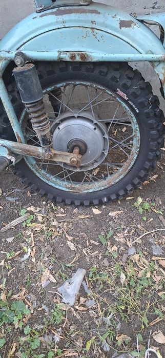 Колеса на мотоцикл урал