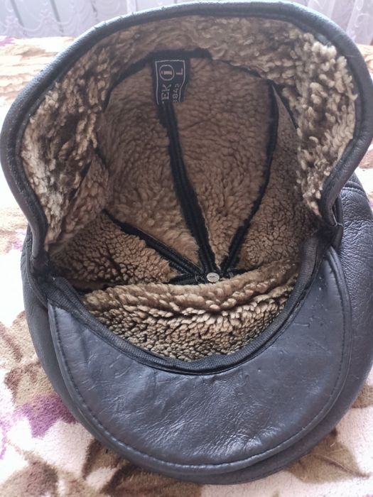 Продается кожаная кепка