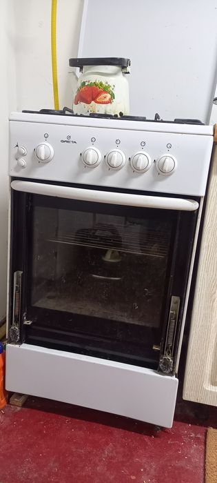 Газплита с духовкои