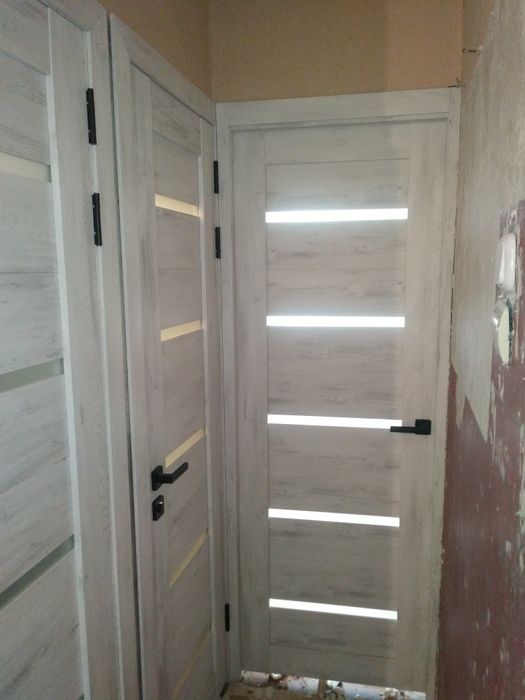 Установка Дверей.