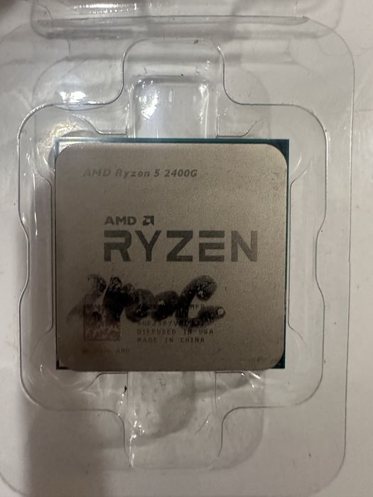 Процеесор Ryzen 5 2400G