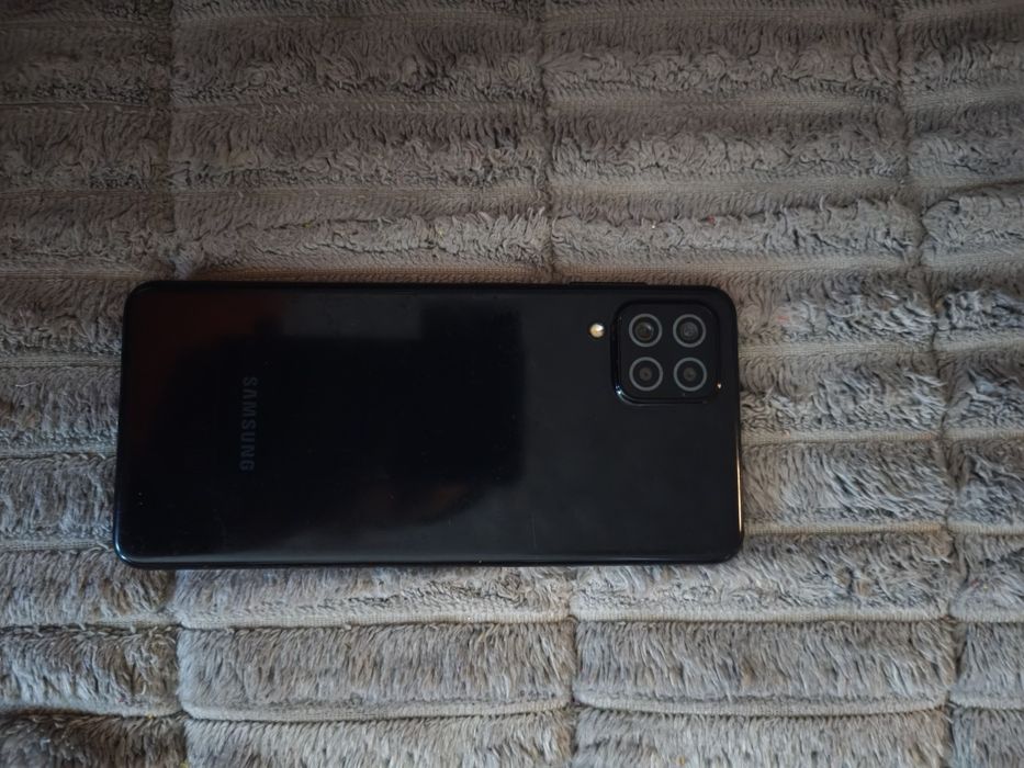 Самсунг а22 с чехлом зарядка