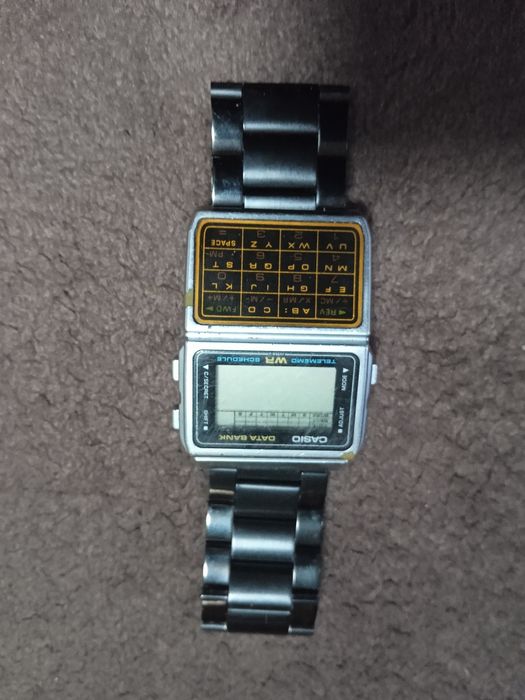 Продам часы Casio