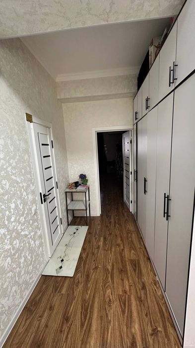 Кирпичный 2 хонали 2 каватдан 2 томонлама проект квартира сотилади