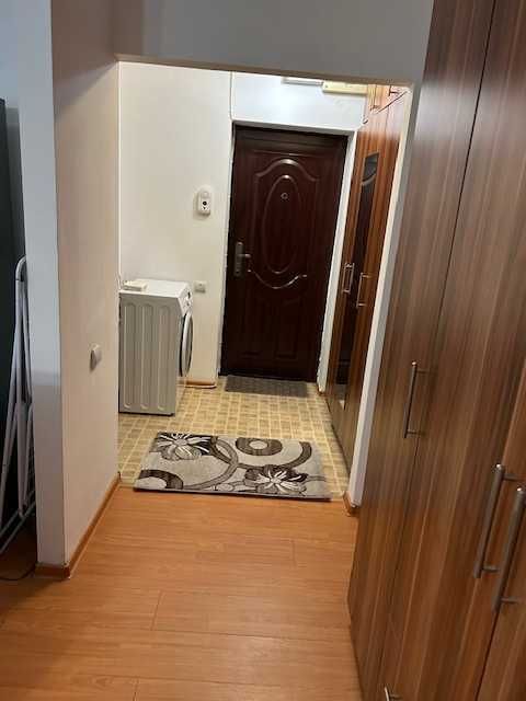 Inchiriez garsoniera pe termen lung, str Baba Novac