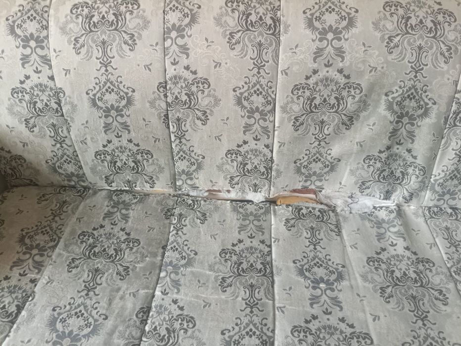Диван даром, самовывоз