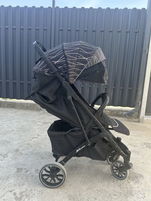 Каляска детскаяя