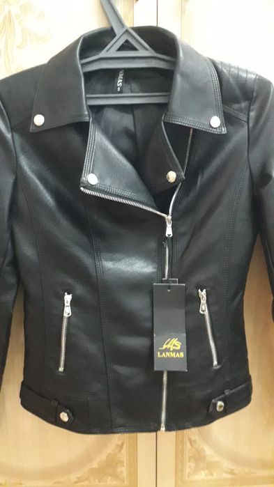 Куртка косуха 42р