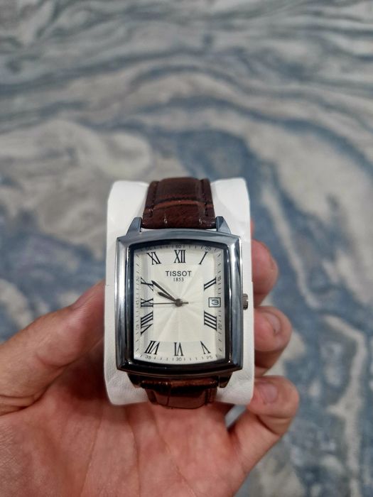 Часы Tissot наручные