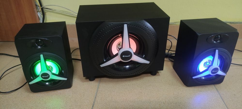 Блутут тонколони Kisonli TM 7000A