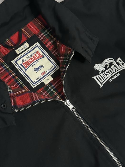 Продам Харик Lonsdale