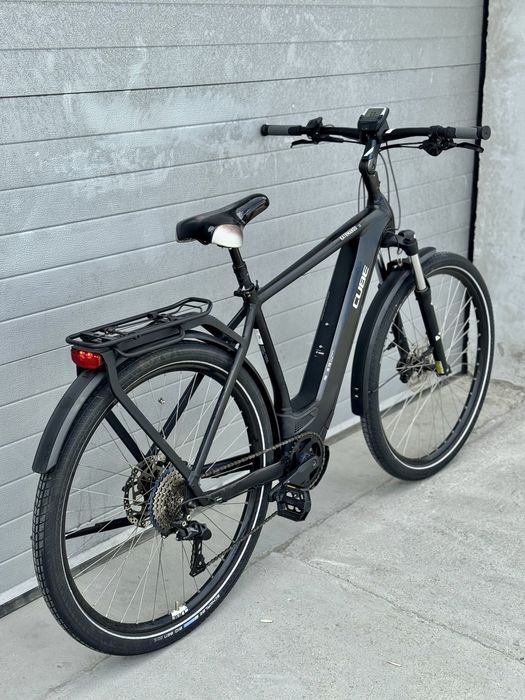 Bicicleta electrica Cube Kathmandu / 625 Wh / Bosch Cx