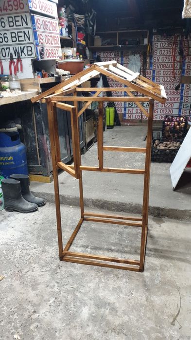 Custi rustice peruși  , micul Alexandru etc