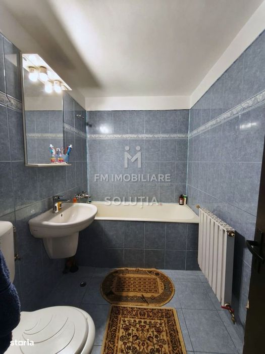 Apartament 3 camere decomandat │Republicii zona SRI│etaj intermediar