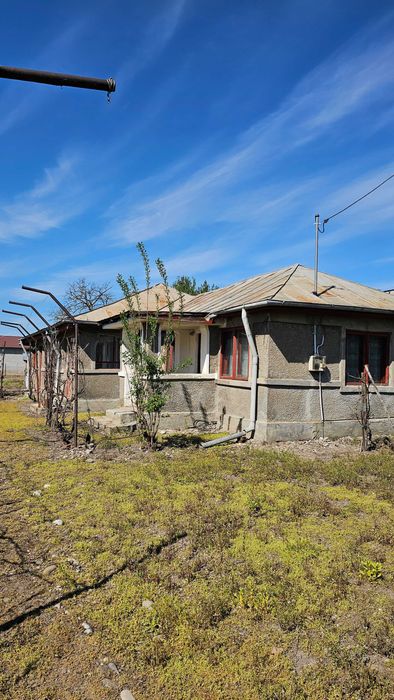 Vanzare casa 5 camere