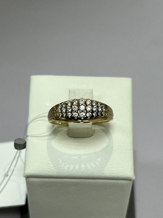 Кольцо с бриллиантом #АК126183