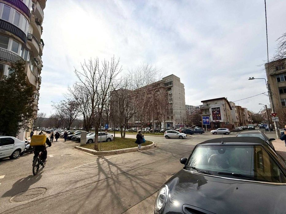 Spațiu comercial inchiriat în zonă ultracentrală – Unirii/Maximilian Popper