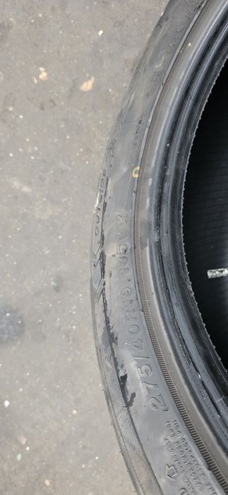 Гуми 2бр 245/45/19 - 2бр  275/40/19
