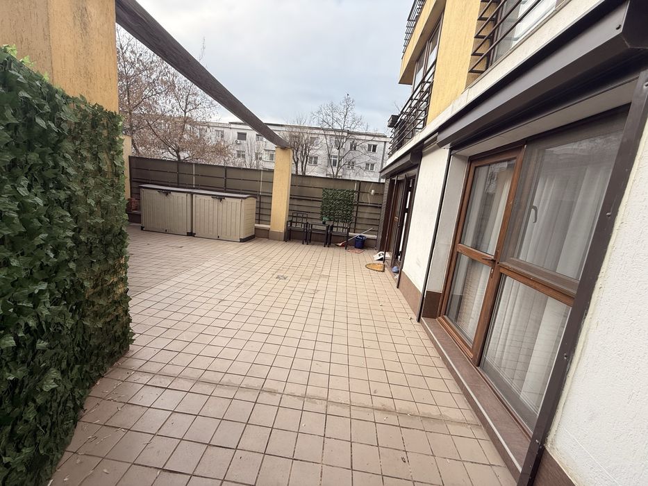 Inchiriez apartament 3 camere in regim hotelier