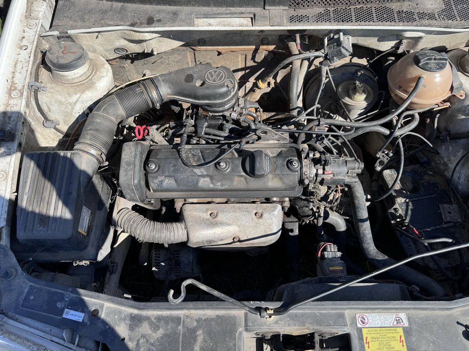 VW Golf 3 1.4 i 75hp 1995г На Части